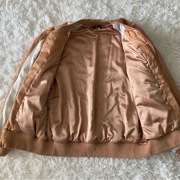 Kendall & Kylie Blush Pink and White Rose Gold Embroidered Bomber Jacket Size S - Picture 6 of 8